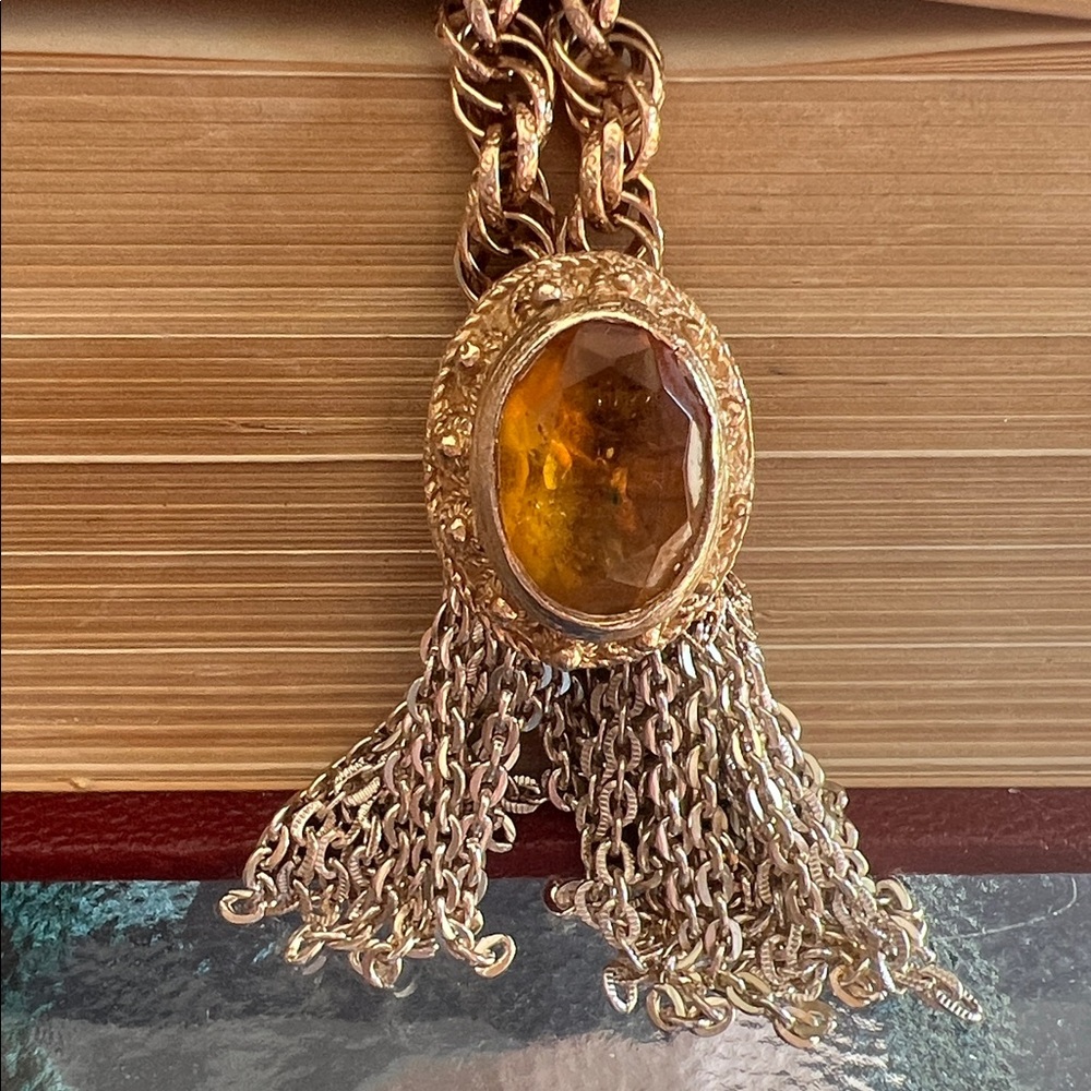 Vintage Gold Chain & Tassel Adjustable Necklace - Picture 5 of 12
